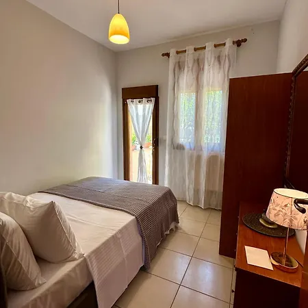 Spacious & Cosy Flat By The Sea Apartment Nea Moudania