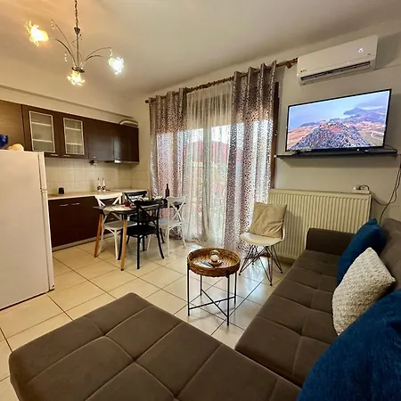 Apartment Spacious & Cosy Flat By The Sea Nea Moudania